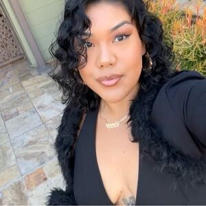Meet your Posher, Fabiola
